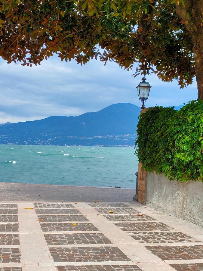 Garda Dreams Apartment Torri Del Benaco Exteriér fotografie
