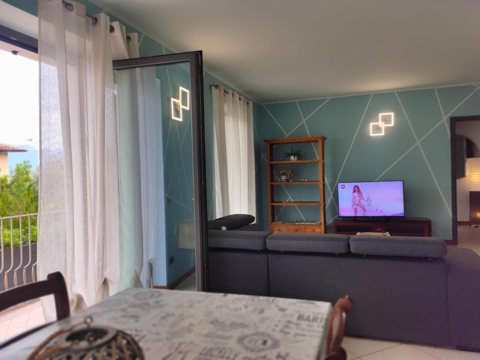 Garda Dreams Apartment Torri Del Benaco Exteriér fotografie