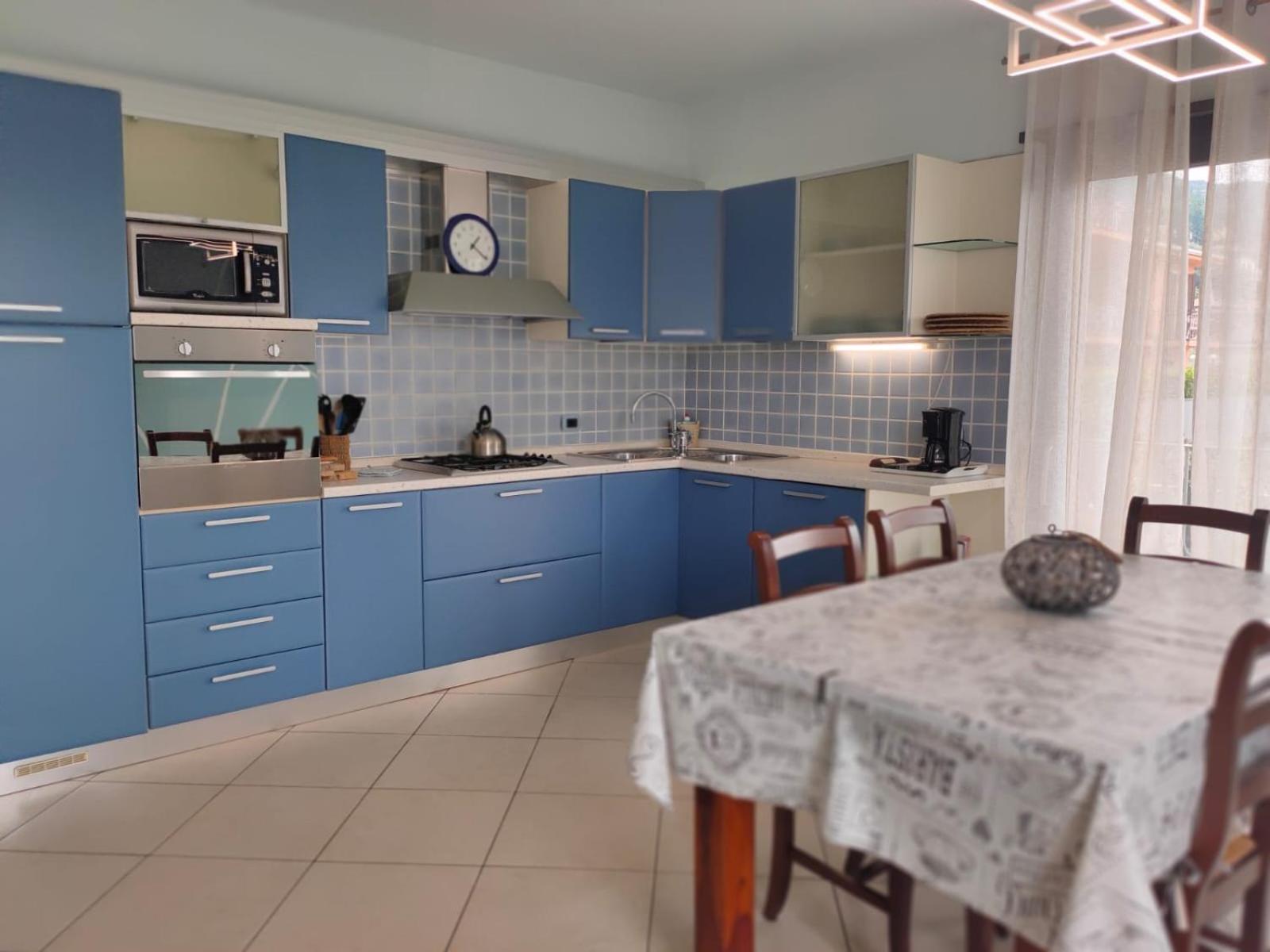 Garda Dreams Apartment Torri Del Benaco Exteriér fotografie