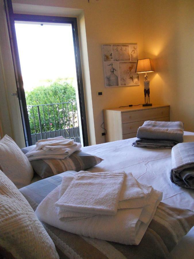 Garda Dreams Apartment Torri Del Benaco Exteriér fotografie